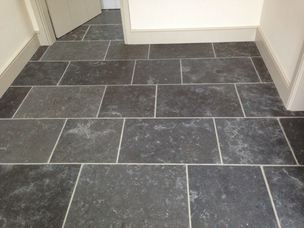 Tumbled Limestone tiles and stone flooring