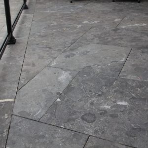 Antique Black Limestone Ties for floor