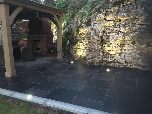 Black Limestone Paving Slabs 900mmx600mm